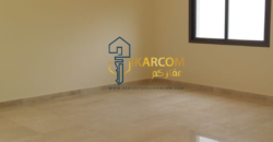 Apartment For Sale in Ain Saade