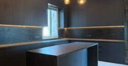 For Sale: Apartment in Achrafieh