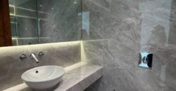 For Sale: Apartment in Achrafieh