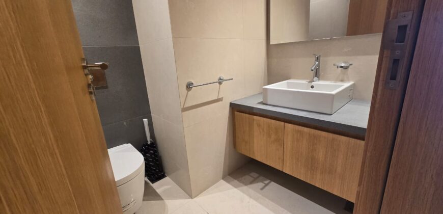 For Sale: Apartment in Saifi-Achrafieh