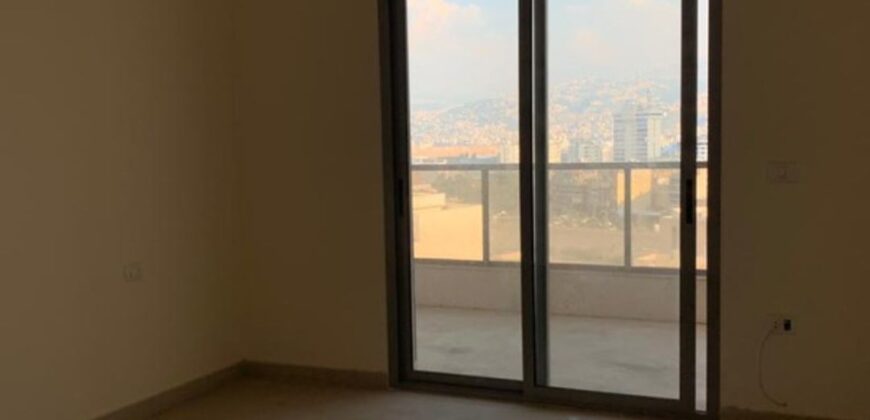 apartment for sale in Rmeil