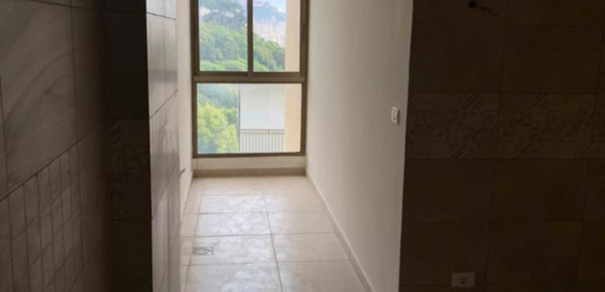 Apartment for sale in Naccache