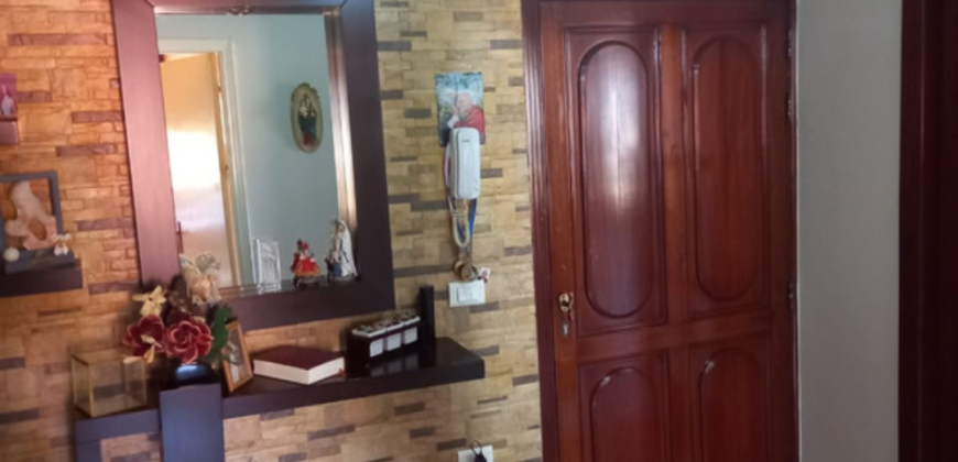 Apartment for sale in Mansourieh with Shop