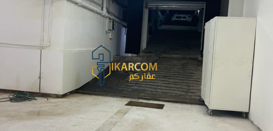 Warehouse for sale or rent in Achrafieh