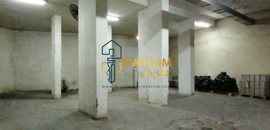 Warehouse for sale in Dekwaneh
