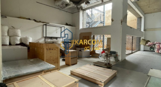 Showroom for sale in Mar Mikhael