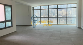 Office for rent in Zalka