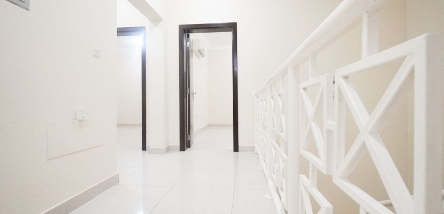 Unfurnished Villa For Rent in Al Maqareen