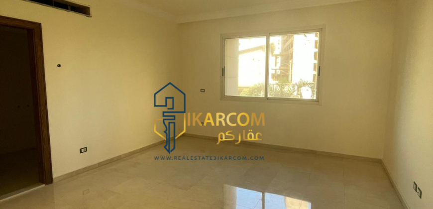 Modern Luxurious Apartment for sale in Ramlet El Bayda with sea view