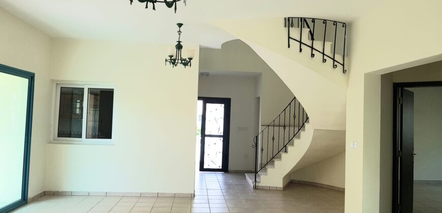 4 BHK villa in Al Waab for Rent