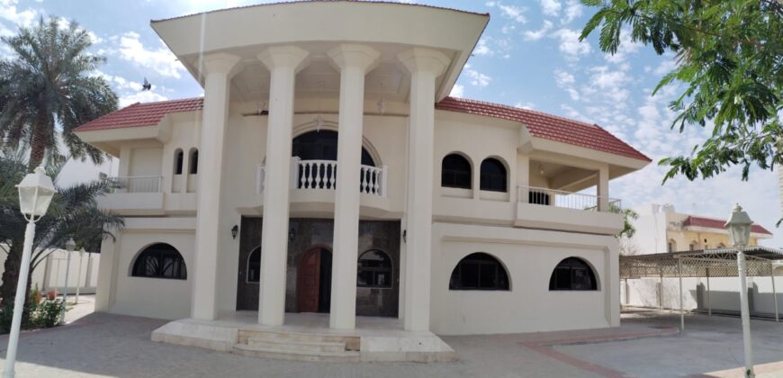 stand-alone 7 BDR villa for rent in Al Dafna