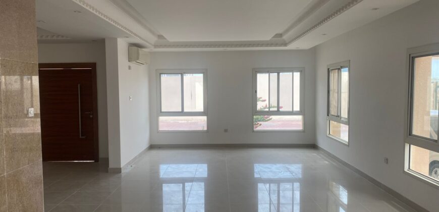 5bhk Villa for Rent in West Bay