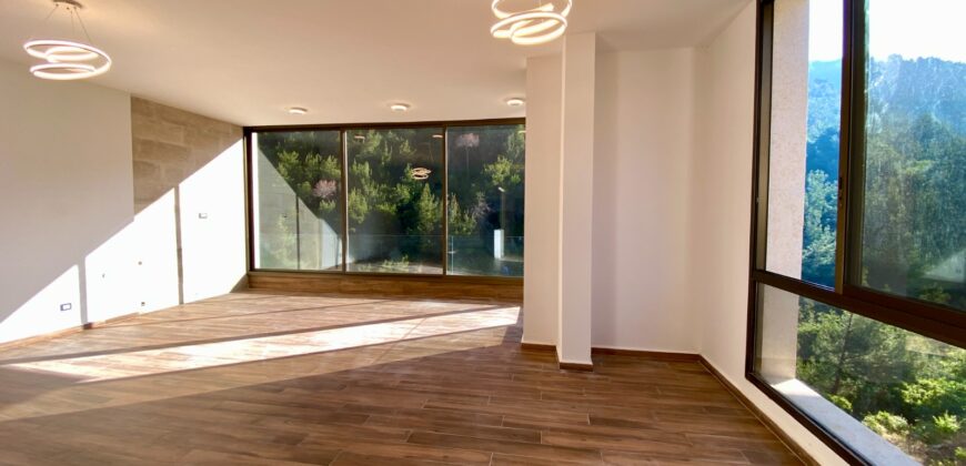 Modern Duplex For Sale in Mar Chaaya
