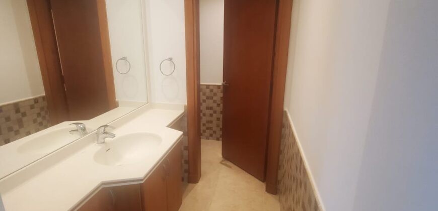 Amazing Semi-furnished 3 BHK+ Maid apartment in Pearl for rent Amazing Semi-furnished 3 BHK+ Maid apartment in Pearl for rent