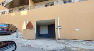 Warehouse for sale in Mar Roukoz