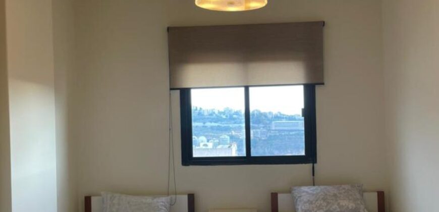 Apartment with terrace for sale in mansourieh
