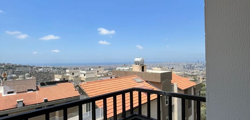 Apartment with terrace for sale in mansourieh