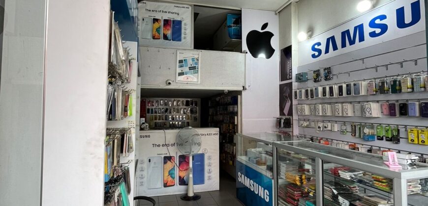 Shop for sale in Sed El Bauchrieh Shop for sale in Sed El Bauchrieh