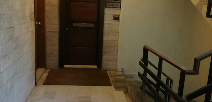 Office for sale in Hazmieh – prime location