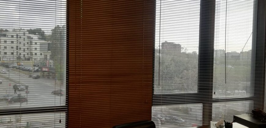 Office for sale in Hazmieh – prime location