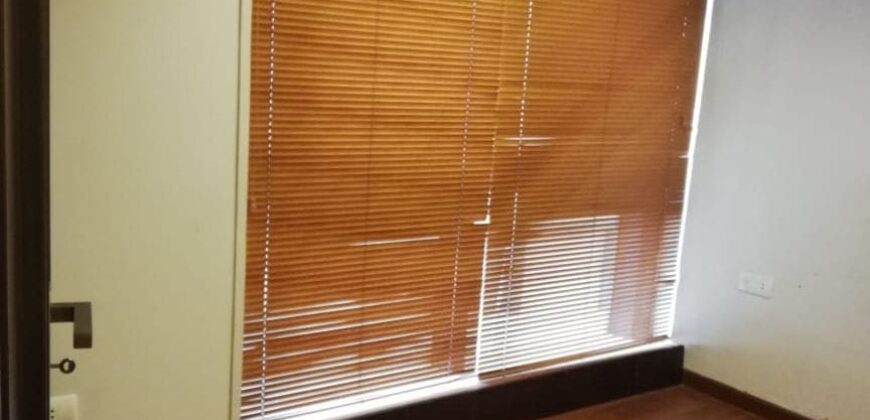 Office for sale in Hazmieh – prime location