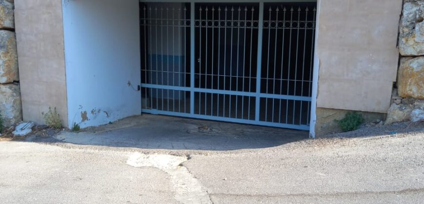 Apartment for sale in Mansourieh – El Blata Quarter Apartment for sale in Mansourieh – El Blata Quarter