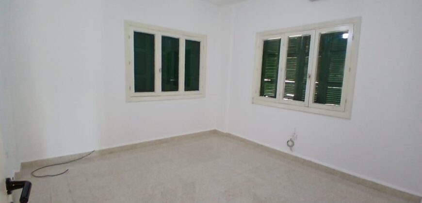 Apartment for sale in Ain el Remaneh Apartment for sale in Ain el Remaneh