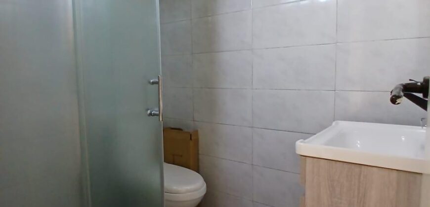 Apartment for sale in Ain el Remaneh Apartment for sale in Ain el Remaneh