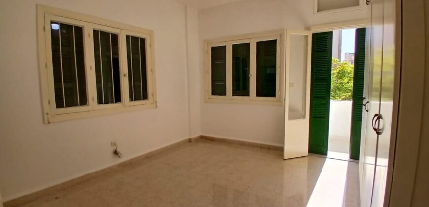 Apartment for sale in Ain el Remaneh Apartment for sale in Ain el Remaneh