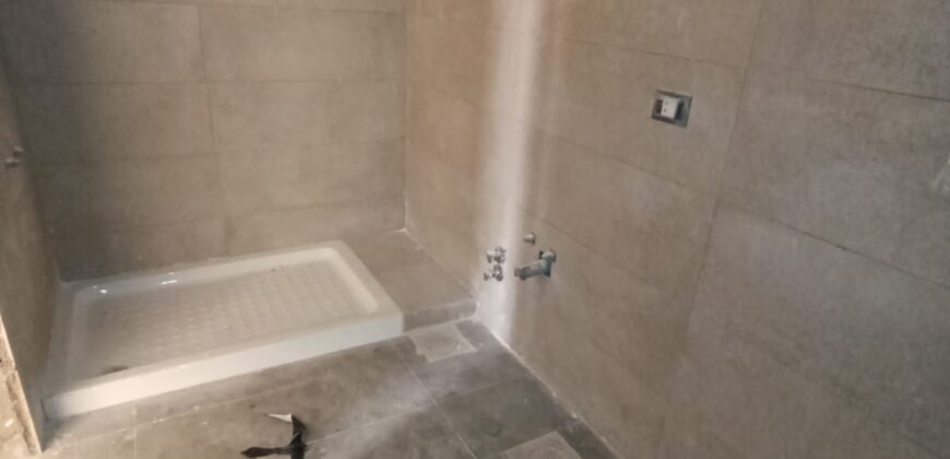 Apartment for sale in Ain Saade 