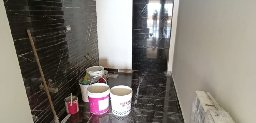 Apartment for sale in Ain Saade 
