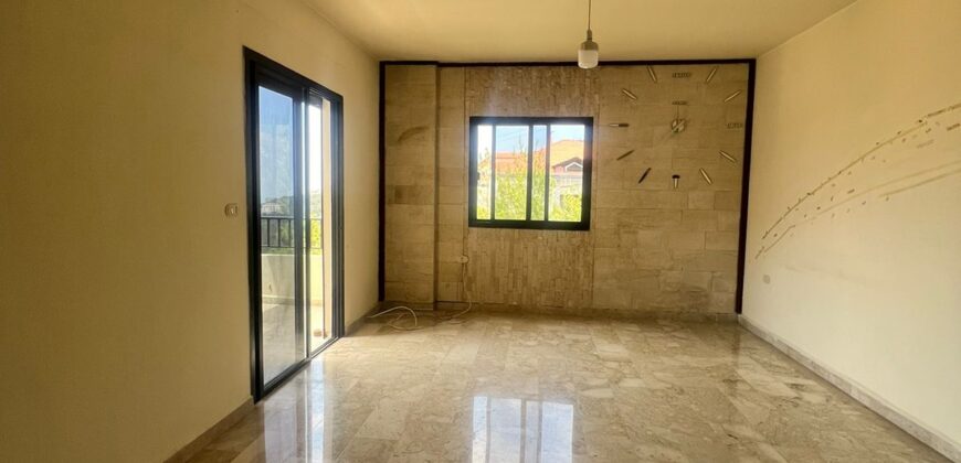 Apartment for sale in Ain Alak