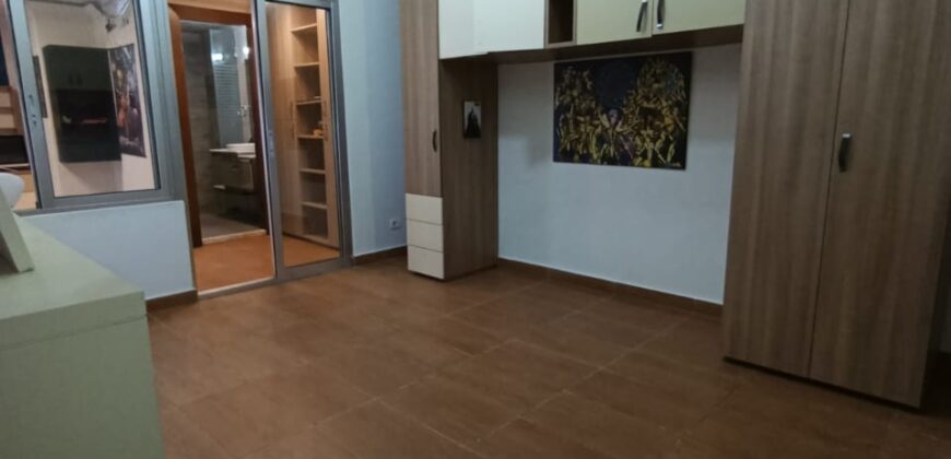For Sale: Apartment in Bqennaya