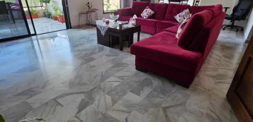 For Sale: Apartment in Naqqach