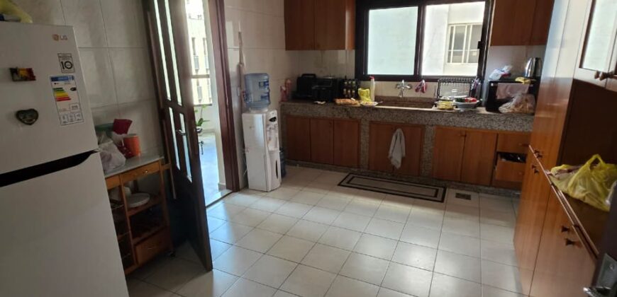 For Sale: Apartment in Naqqach