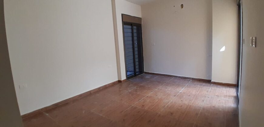 For Sale: Apartment in Mansourieh