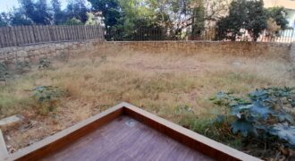 For Sale: Apartment in Mansourieh