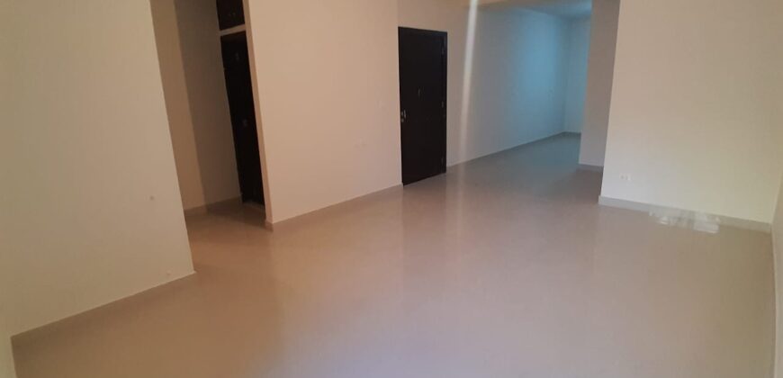 For Sale: Apartment in Mansourieh For Sale: Apartment in Mansourieh