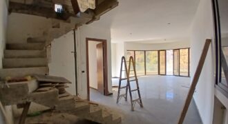 For Sale Apartment in Achrafieh
