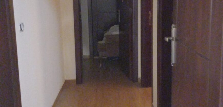For Sale: Apartment in Roumieh, Metn For Sale: Apartment in Roumieh, Metn
