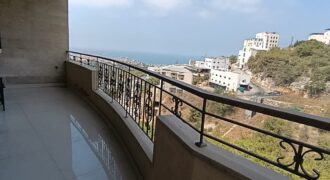 For Sale: Apartment in Roumieh, Metn