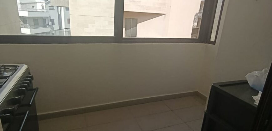 For Sale: Apartment in Oyoun Broummana, Metn For Sale: Apartment in Oyoun Broummana, Metn
