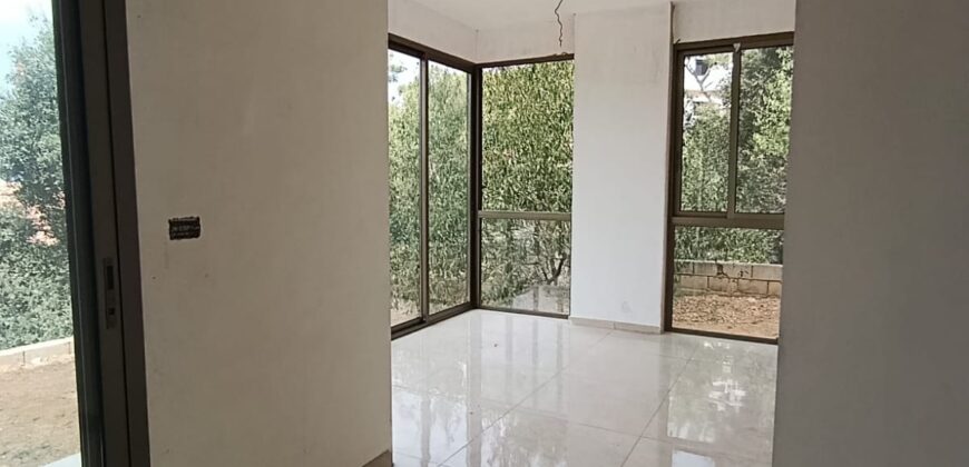 For Sale: Apartment in Nabay, Metn For Sale: Apartment in Nabay, Metn