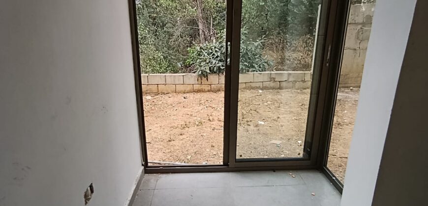 For Sale: Apartment in Nabay, Metn For Sale: Apartment in Nabay, Metn