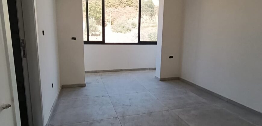 For Sale: Apartment in Fanar, Metn