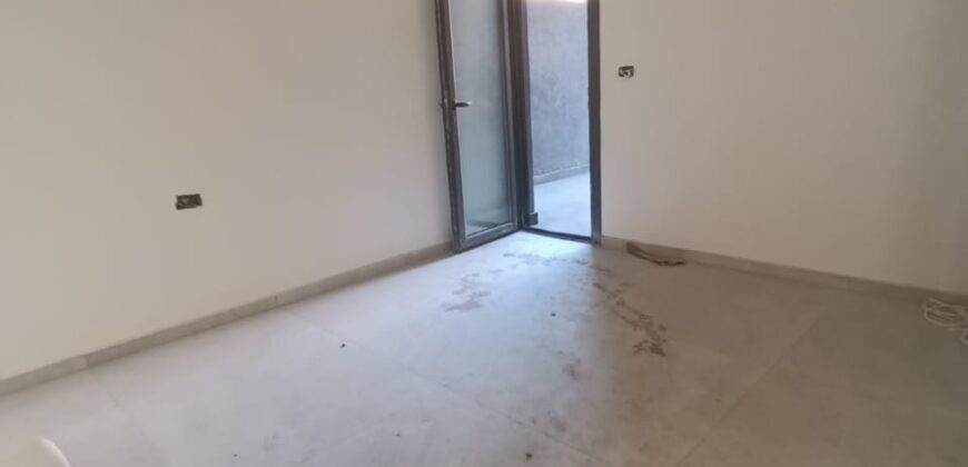 For Sale: Apartment in Fanar, Metn