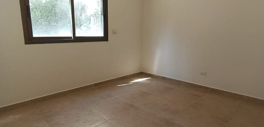 For Sale: Apartment in Naccache, Metn For Sale: Apartment in Naccache, Metn