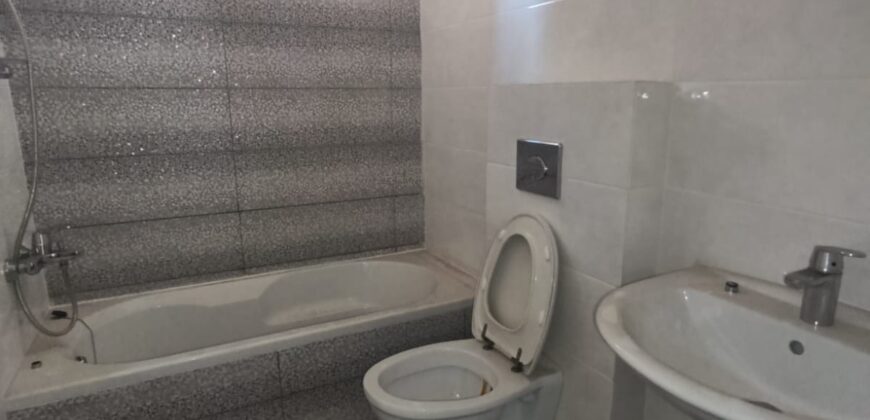 For Sale: Apartment in Naccache For Sale: Apartment in Naccache