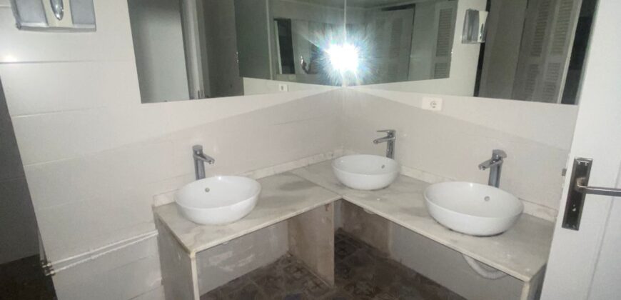 For Sale: Apartment in Hazmieh, Metn For Sale: Apartment in Hazmieh, Metn