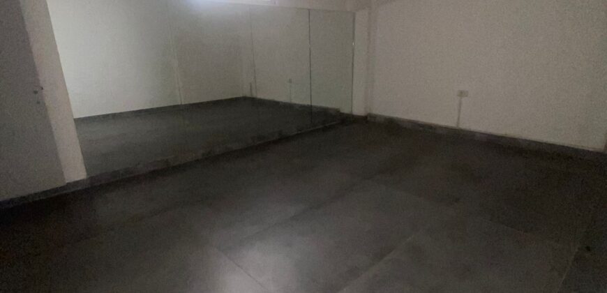 For Sale: Apartment in Hazmieh, Metn For Sale: Apartment in Hazmieh, Metn